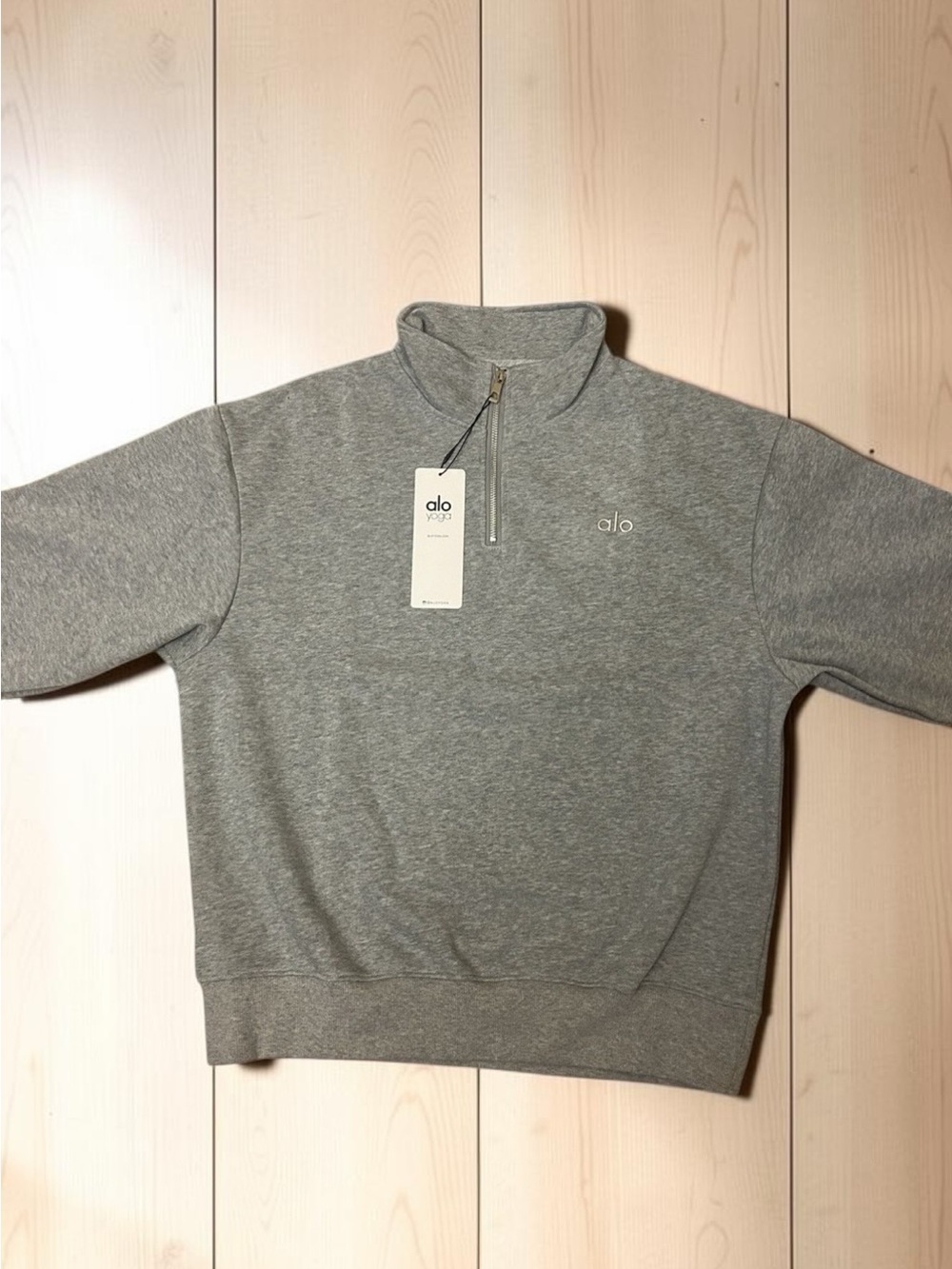 ALO Yoga Men’s Gray Quarter-Zip Sweatshirt - Picture 2 of 5